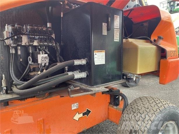 JLG 400 S Teleskopiniai keltuvai
