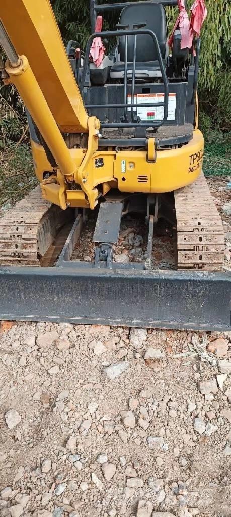 Komatsu PC35 Mini ekskavatoriai < 7 t