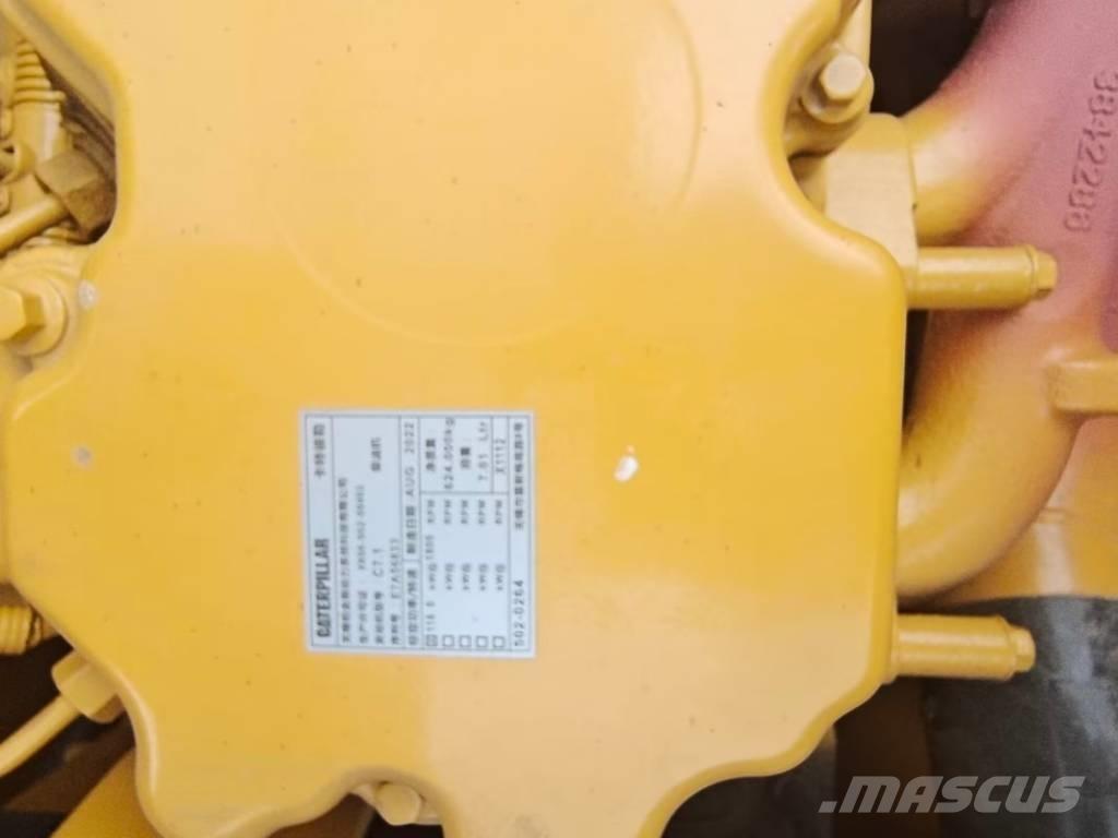 CAT 323 GC Vikšriniai ekskavatoriai