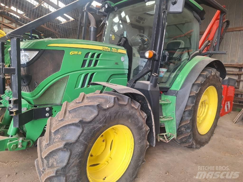 John Deere 6115 R Traktoriai