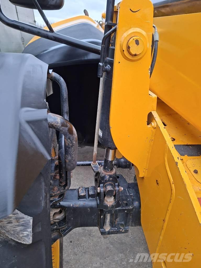 JCB 535-125 Teleskopiniai krautuvai