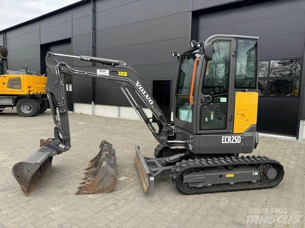 Volvo ECR25D Mini ekskavatoriai < 7 t