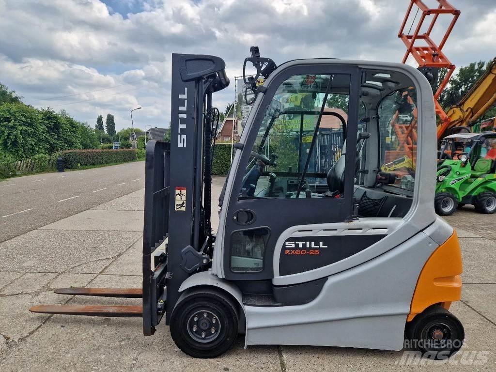 Still RX60-25L Elektriniai šakiniai krautuvai