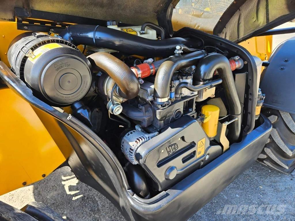 JCB 531-70 Teleskopiniai krautuvai žemės ūkiui