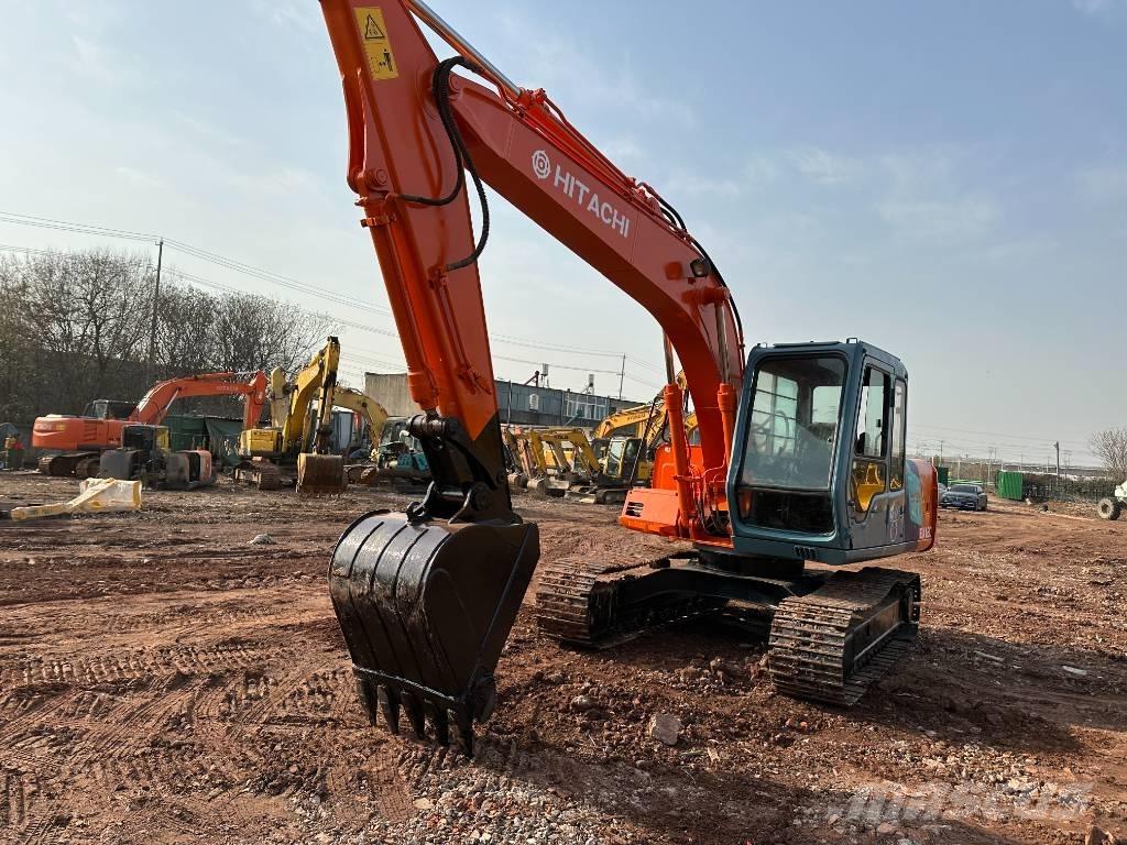 Hitachi EX 120 Vikšriniai ekskavatoriai