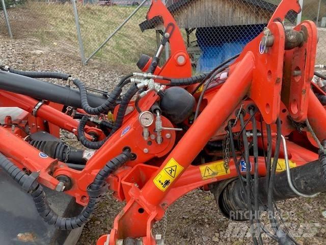 Kuhn FC 8830 D Formuojančios žoliapjovės