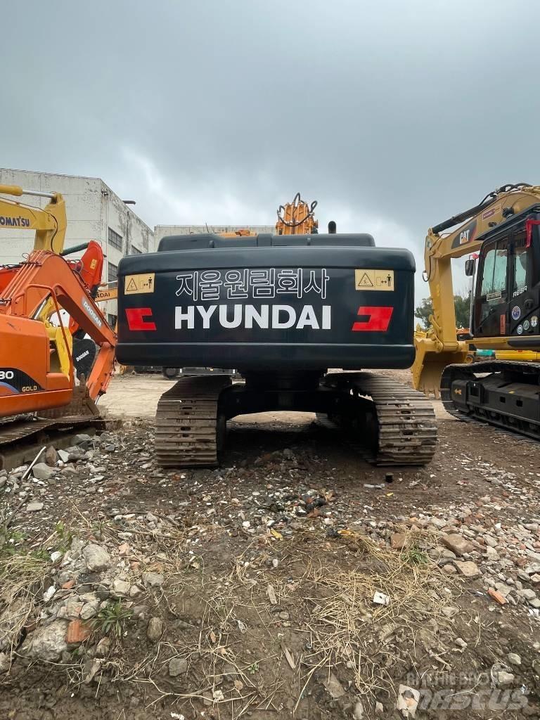Hyundai 220lc-9s Vikšriniai ekskavatoriai