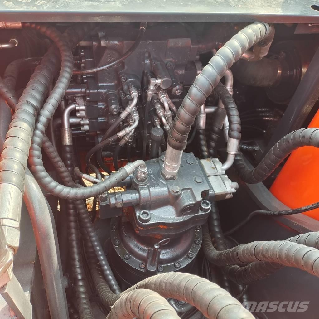 Doosan DX225LC-9C Vikšriniai ekskavatoriai