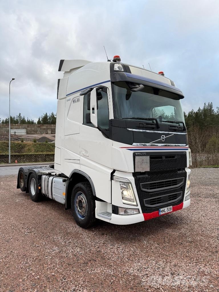 Volvo FH13 6x2 Naudoti vilkikai