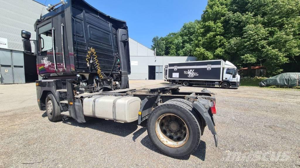 Renault Magnum 500 Naudoti vilkikai