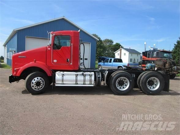 Kenworth T800 Naudoti vilkikai