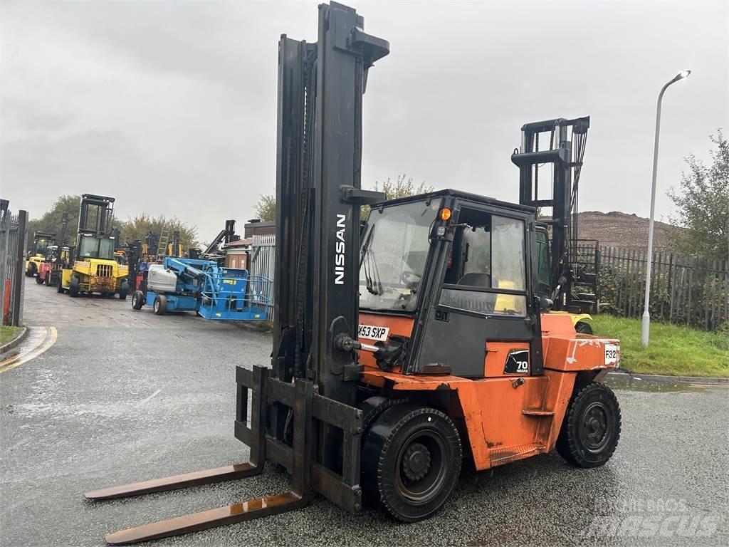 Nissan 20ZVF05H70U Dyzeliniai krautuvai