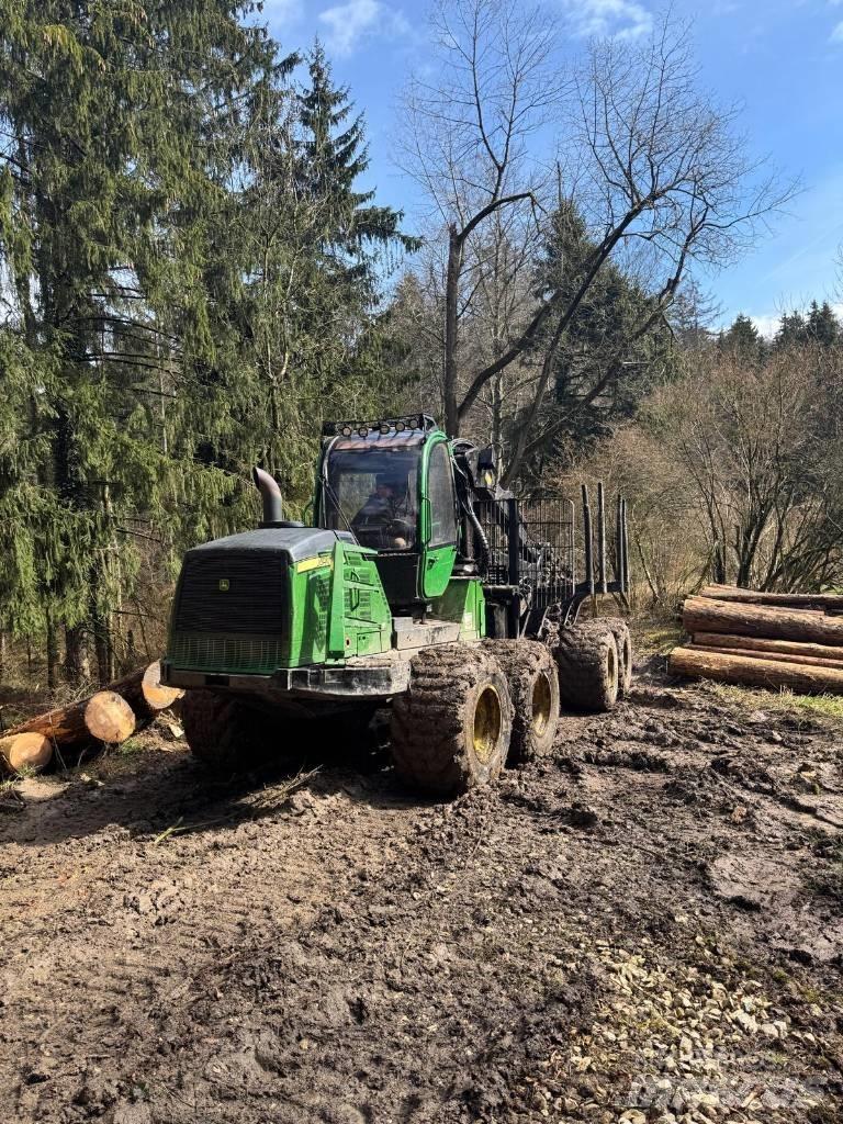 John Deere 1510 E Naudoti miškovežiai (Forvarderiai)