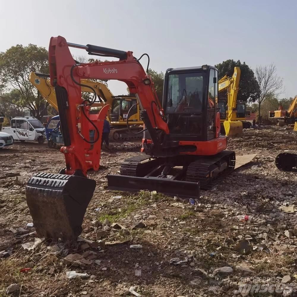 Kubota KX155 Vikšriniai ekskavatoriai