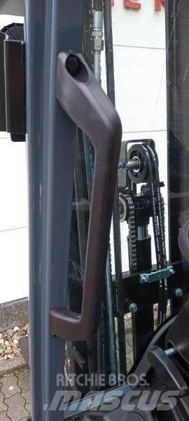 Toyota 8FBEK18T Elektriniai šakiniai krautuvai