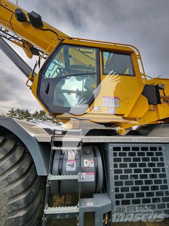 Grove GRT880 Neapdoroto reljefo kranai