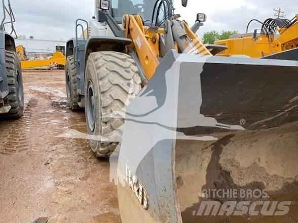 Liebherr L550 Naudoti ratiniai krautuvai