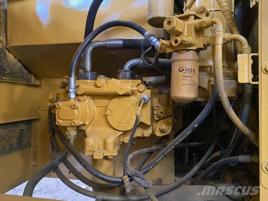CAT 320 C Vikšriniai ekskavatoriai