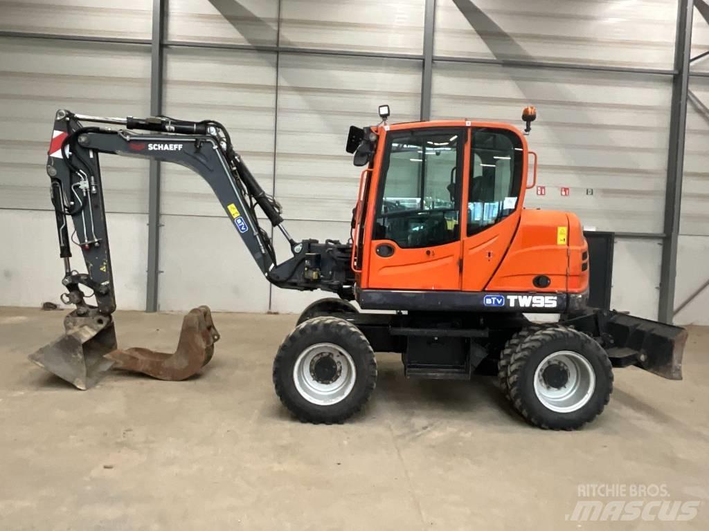 Yanmar TW 95 Ratiniai ekskavatoriai