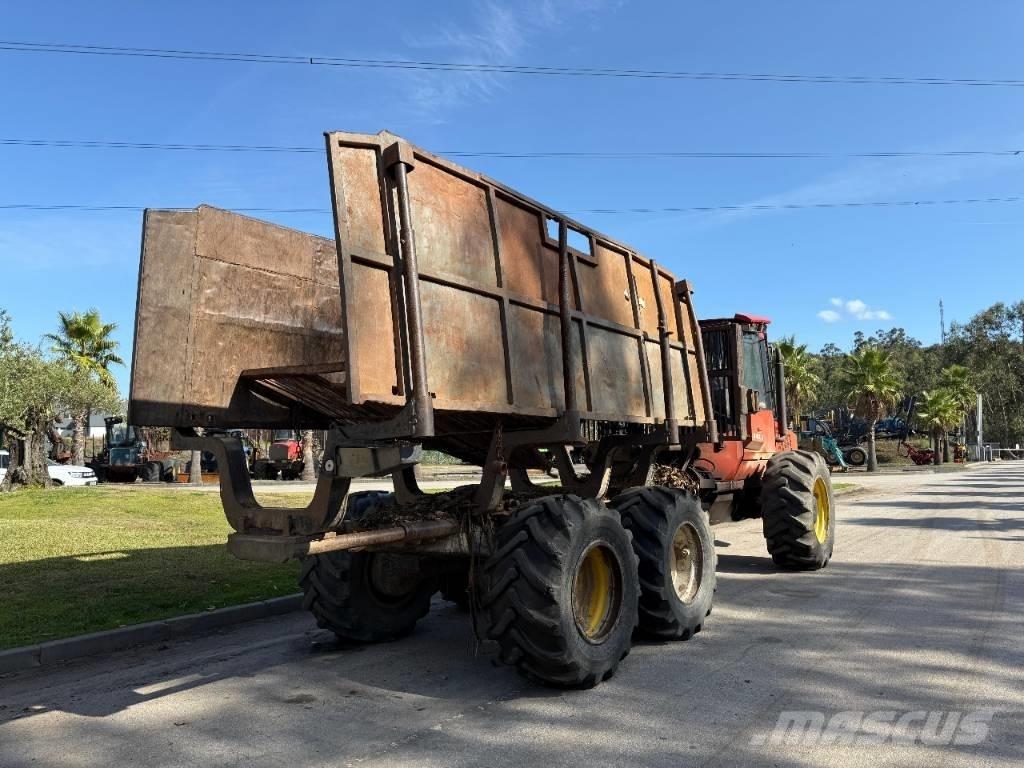 Komatsu 840.3 Naudoti miškovežiai (Forvarderiai)