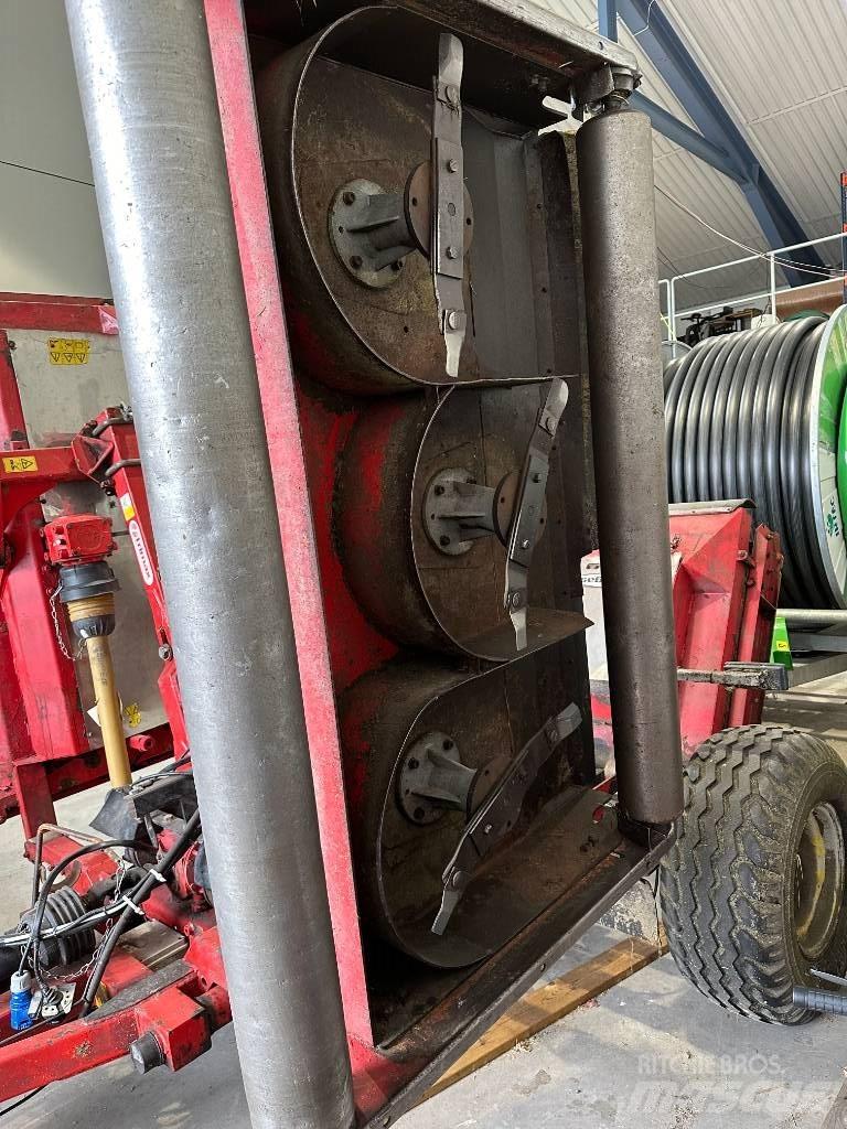 Trimax Pegasus S3 Savaeigės žoliapjovės