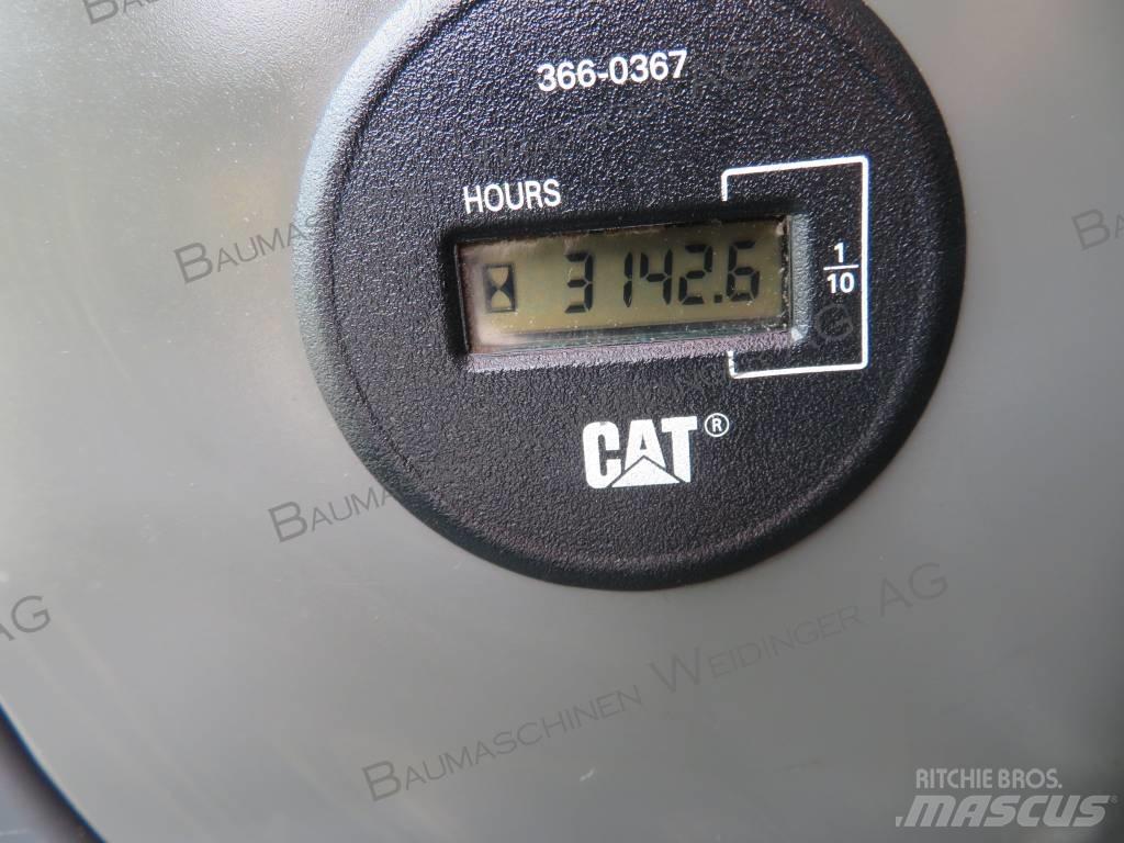 CAT 311 F LRR Vikšriniai ekskavatoriai