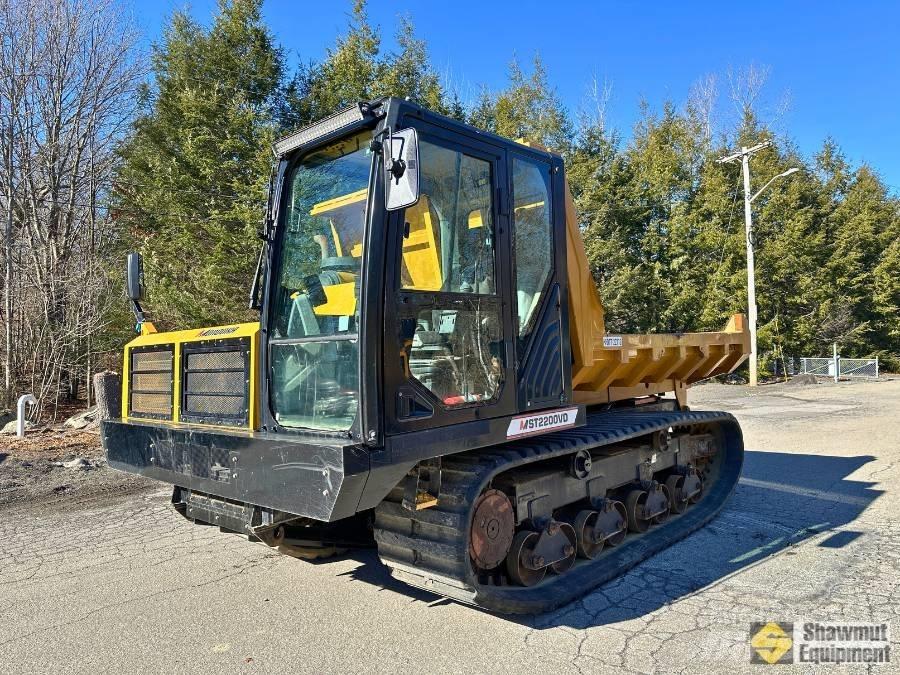 Morooka MST2200VD Vikšrinė savivartė technika