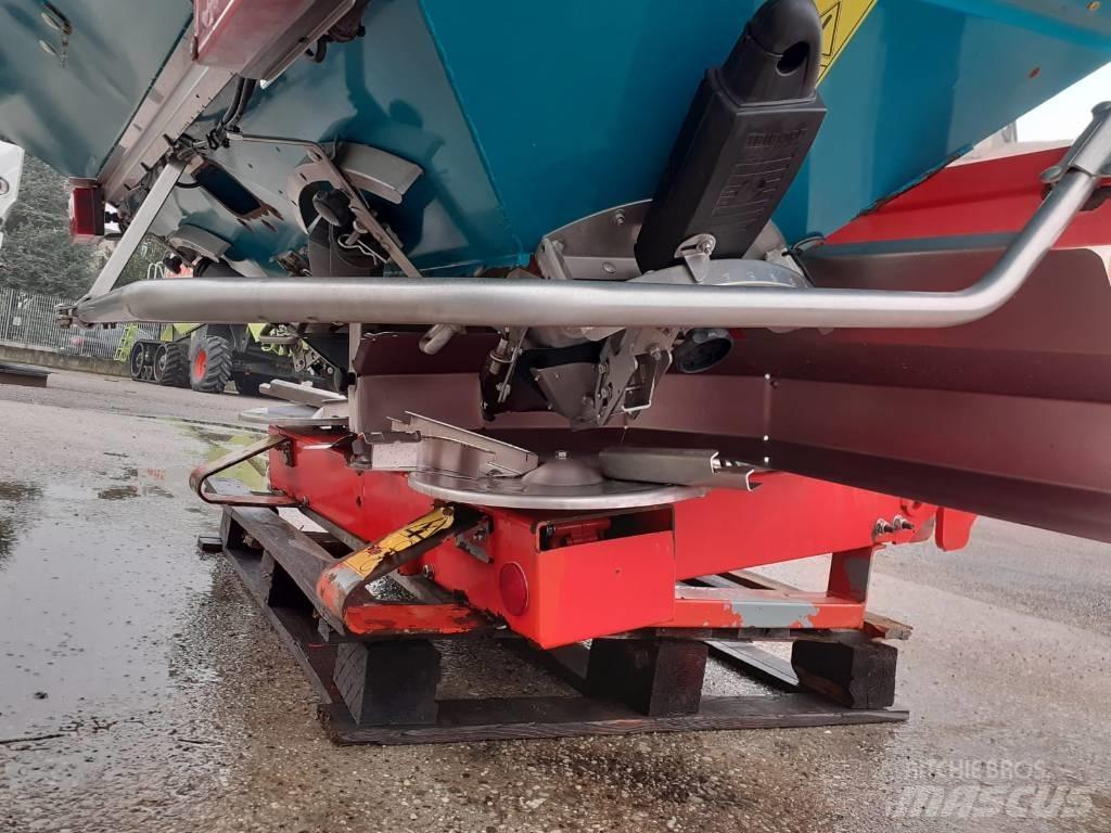Sulky DPX 194 N. 266 Mineralinių trąšų barstytuvai