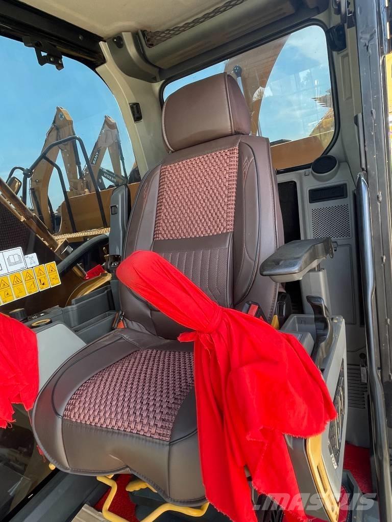 CAT 330GC Vikšriniai ekskavatoriai