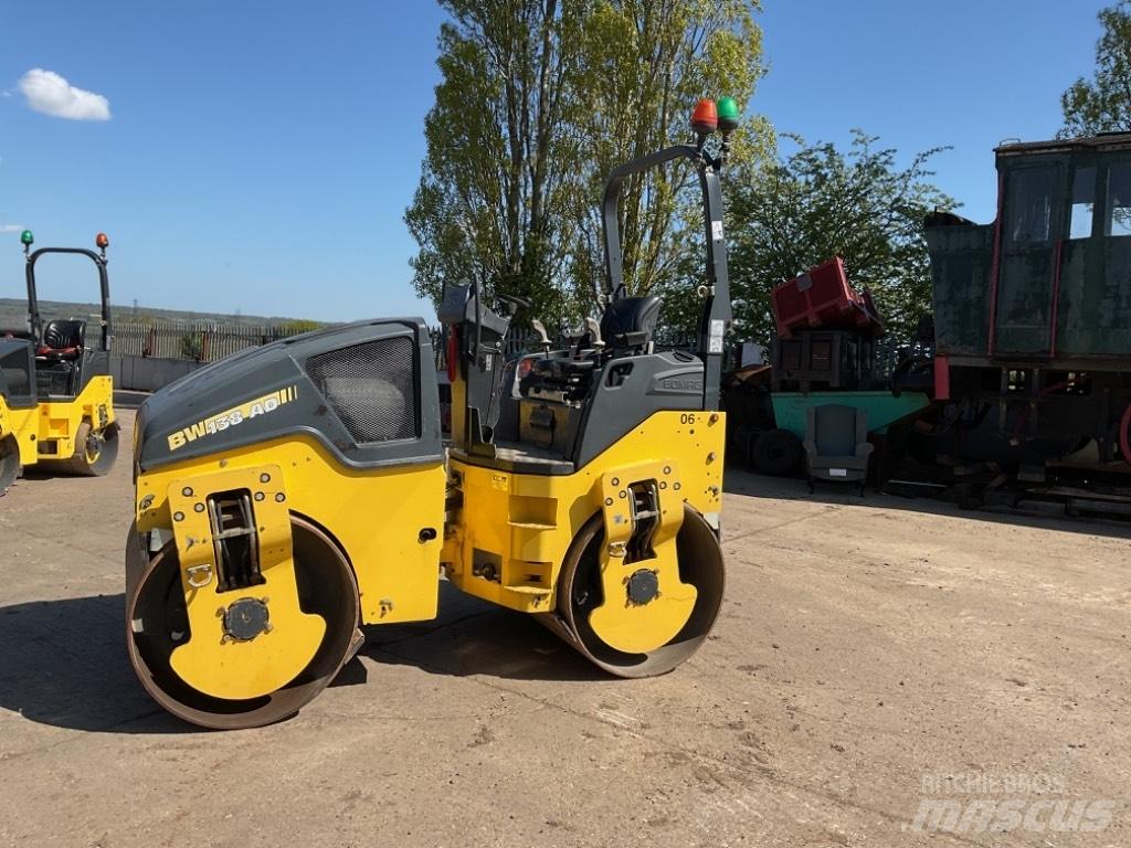 Bomag BW 138 AD-5 Porinių būgnų volai