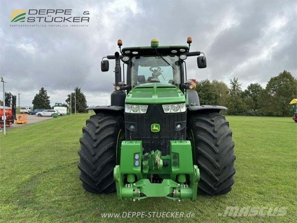 John Deere 8370R Traktoriai
