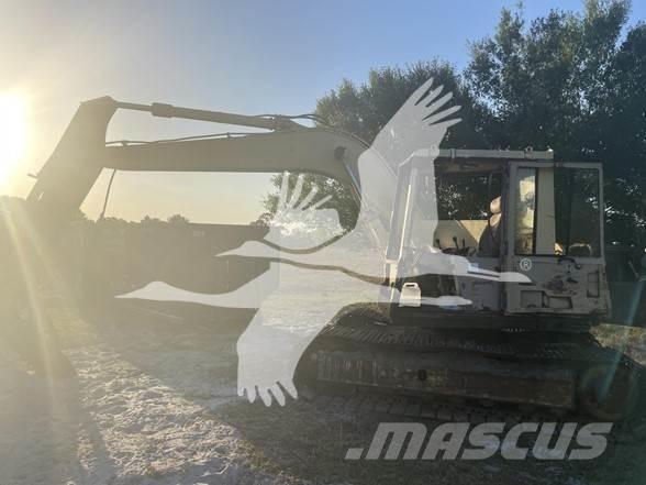 CAT 235B Vikšriniai ekskavatoriai