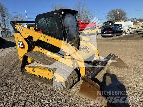 CAT 299D3 Krautuvai su šoniniu pasukimu
