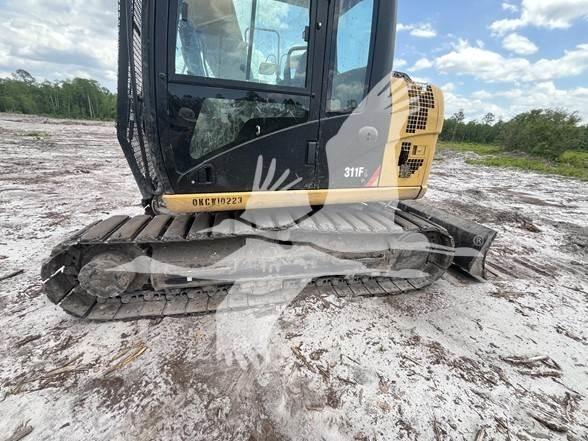 CAT 311FL Vikšriniai ekskavatoriai