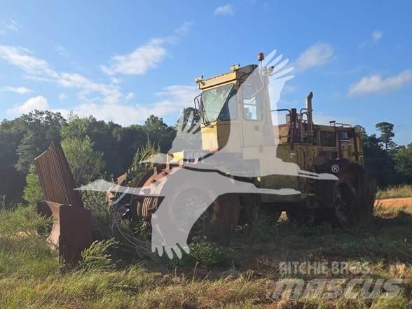 CAT 836C Atliekų presai