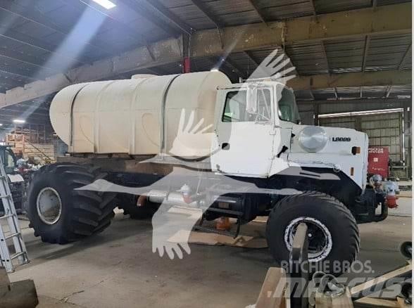 Ford 8000 Vandens sunkvežimiai