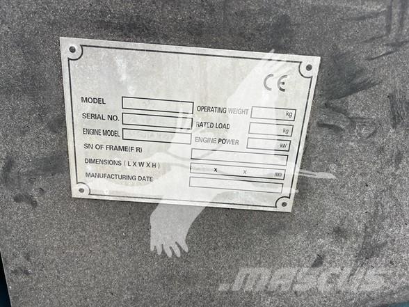HZM 810 Naudoti ratiniai krautuvai