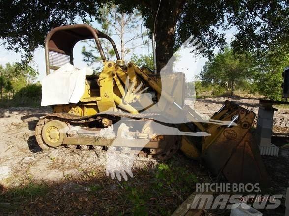 John Deere 450 Vikšriniai krautuvai