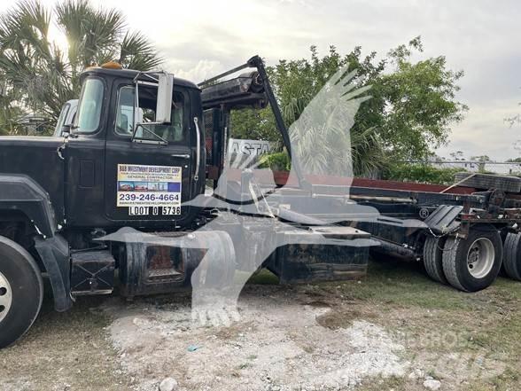 Mack RD688S Šiukšliavežės