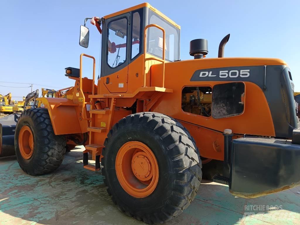 Doosan DL505 Naudoti ratiniai krautuvai