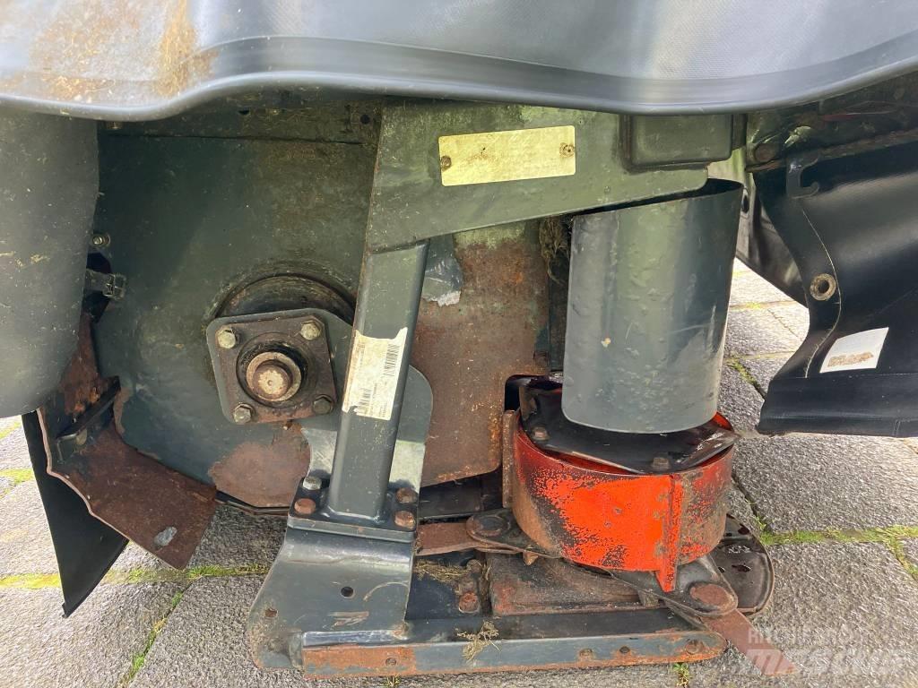 Kubota DM 4032 Šienapjovės