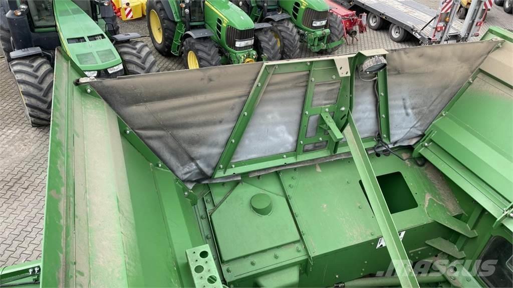 John Deere T660 Derliaus nuėmimo kombainai
