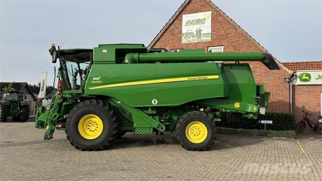 John Deere T660 Derliaus nuėmimo kombainai