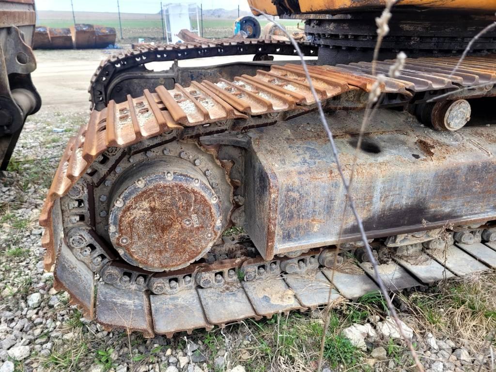 Hyundai 250 Vikšriniai ekskavatoriai