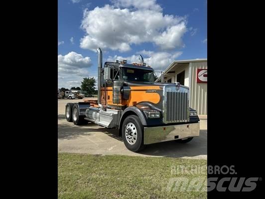 Kenworth W 900 Naudoti vilkikai