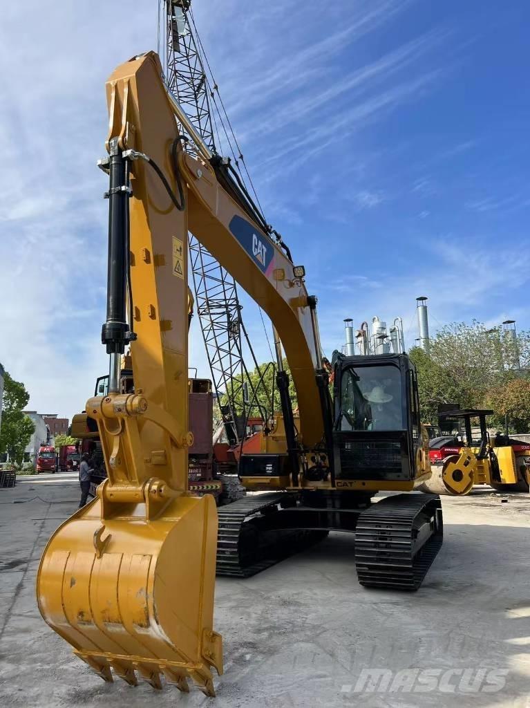 CAT 315 D Vikšriniai ekskavatoriai