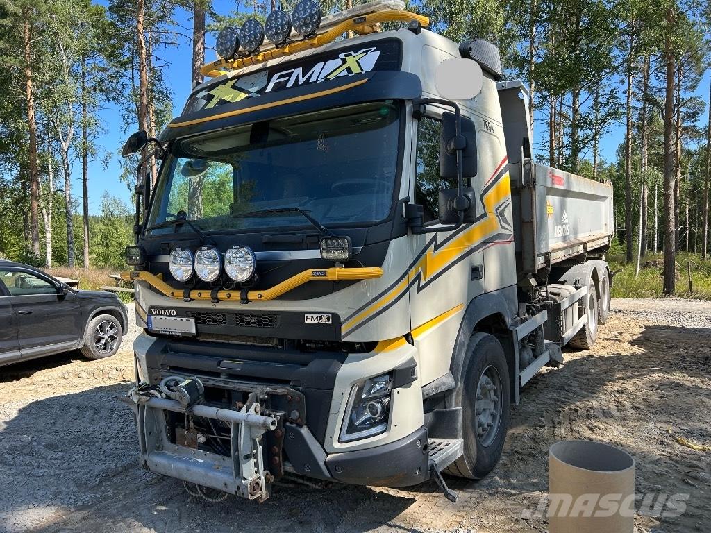 Volvo FMX 540 Savivarčių priekabų vilkikai