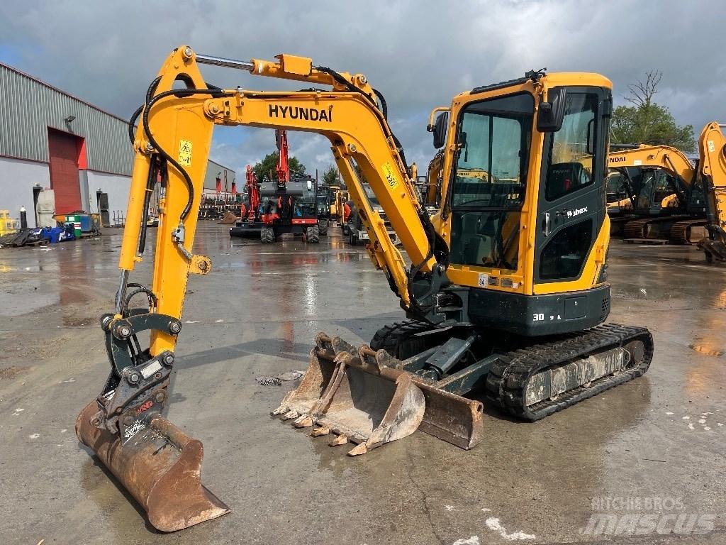 Hyundai R30 Z-9AK Mini ekskavatoriai < 7 t