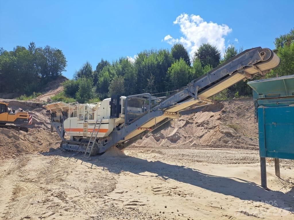 Metso NP 1110M Mobilūs smulkintuvai