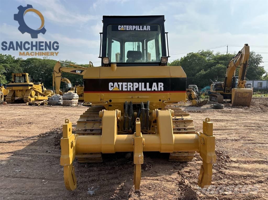 CAT D6G Vikšriniai buldozeriai